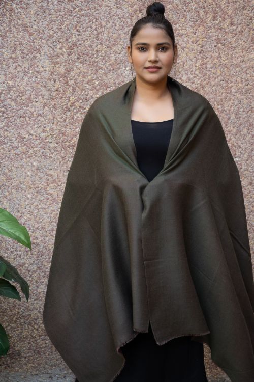 TICH Exclusive Reversible Soft Kashmiri Wool Stole - Deep Pink & Black - Image 7