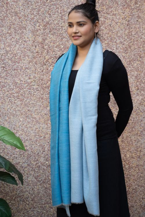 TICH Exclusive Reversible Soft Kashmiri Wool Stole - Light & Dark Blue - Image 4