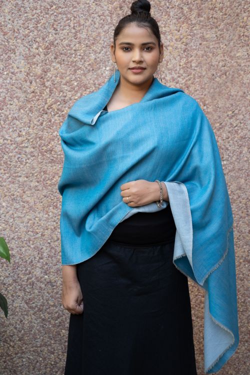 TICH Exclusive Reversible Soft Kashmiri Wool Stole - Light & Dark Blue - Image 6
