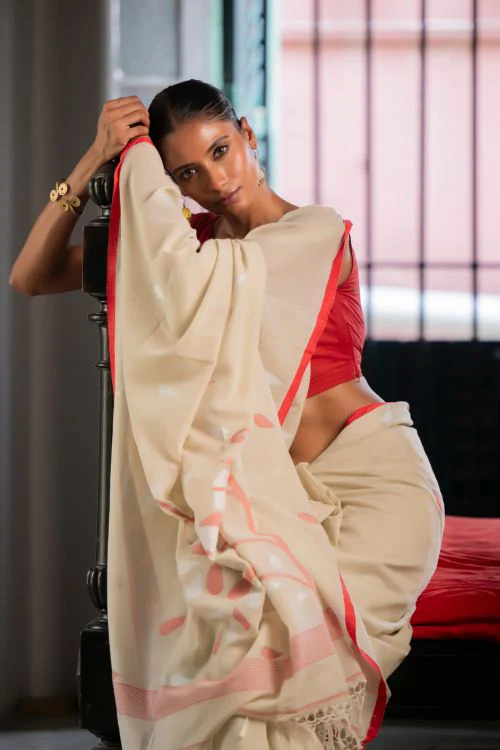 TICH Exclusive Soft Handwoven Bengal Cotton Jamdani Saree - Charuneer - Image 8