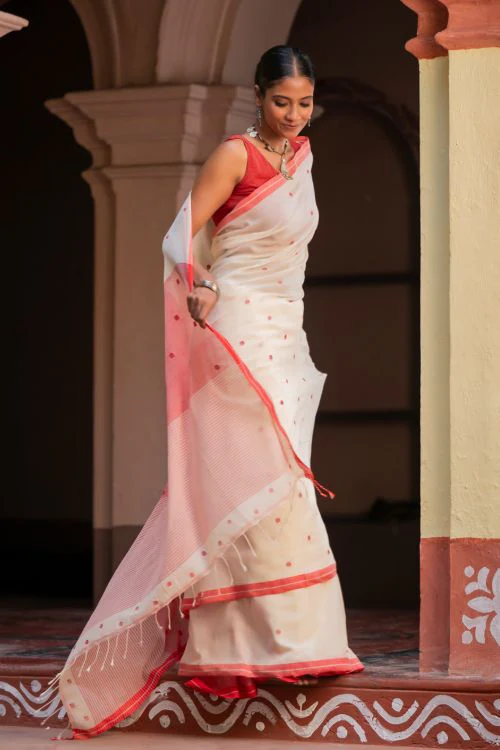 TICH Exclusive Soft Handwoven Bengal Cotton Jamdani Saree - Classic Dots - Image 5