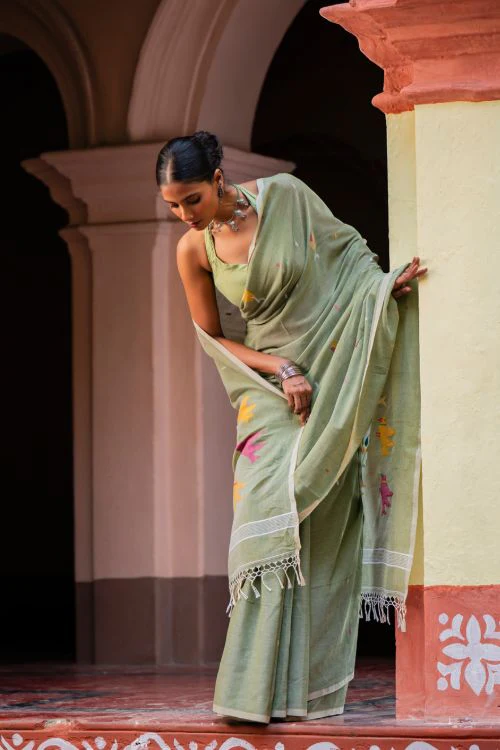 TICH Exclusive Soft Handwoven Bengal Cotton Jamdani Saree - Pakher Bhor - Image 4