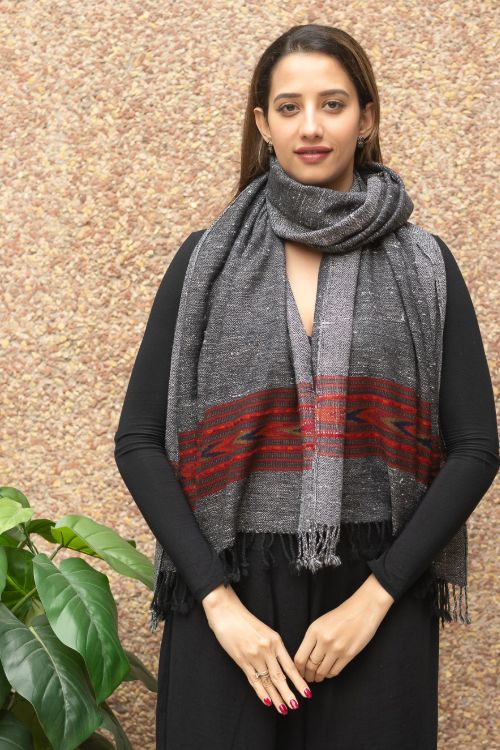 TICH Fine, Soft Himachal Wool Stole - Grey Specks - Image 4