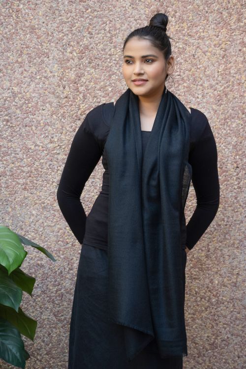 TICH Fine, Soft Kashmiri Plain Wool Stole - Classic Black - Image 3