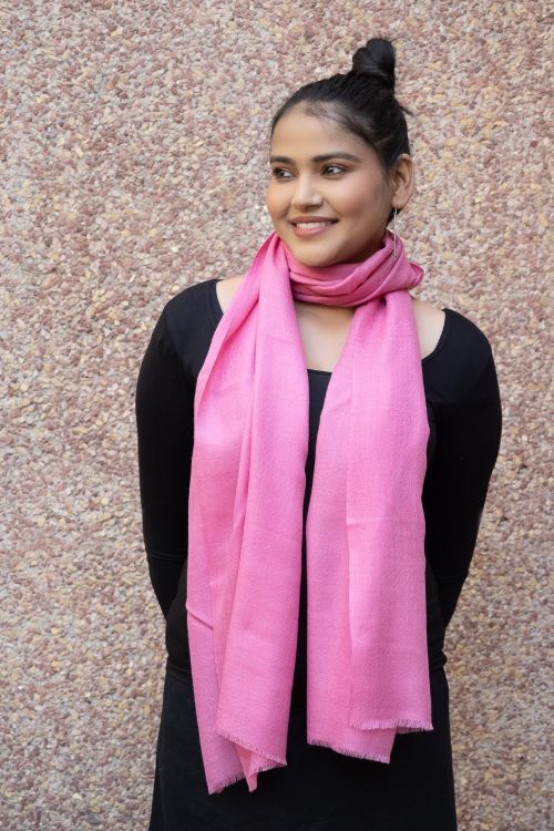 TICH Fine, Soft Kashmiri Plain Wool Stole - Warm Pink - Image 4