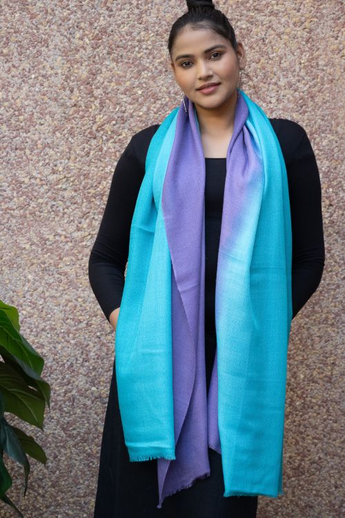 TICH Fine, Soft Kashmiri Shaded Wool Stole - Mauve & Turquoise - Image 5
