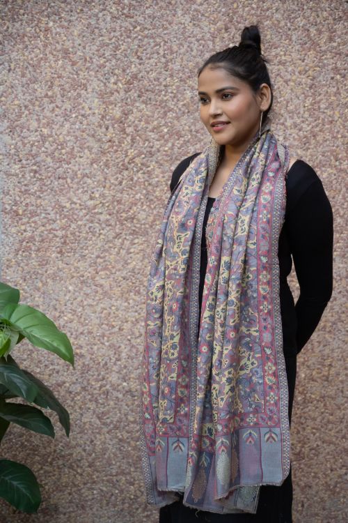 TICH Fine, Soft Kashmiri Wool Stole - Lemon Floral - Image 3