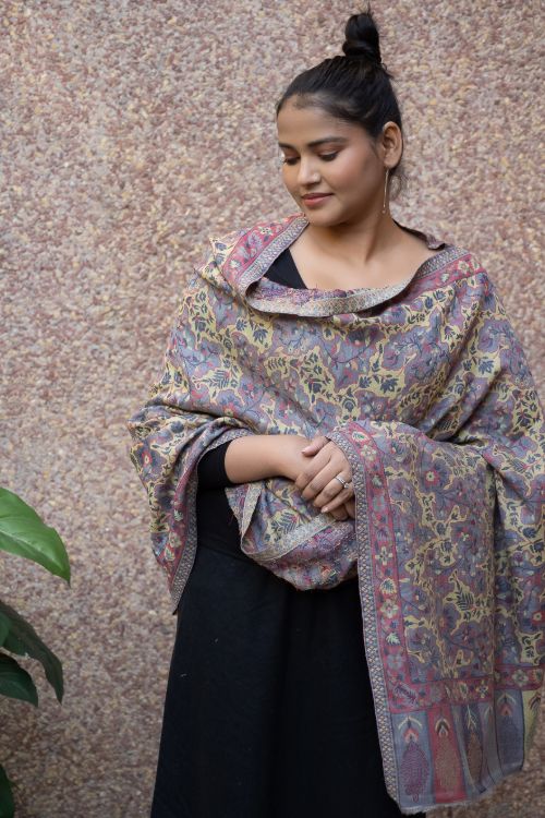 TICH Fine, Soft Kashmiri Wool Stole - Lemon Floral - Image 8
