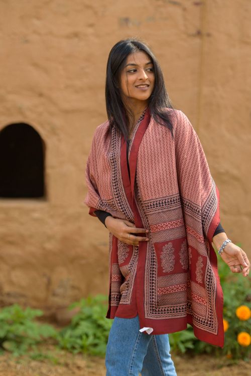 TICH Pure Silk Bagh Printed Stole - Red Pattern - Image 2