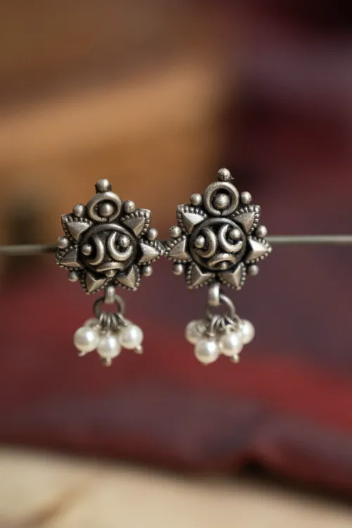 TICH Pure Silver Traditional Maharashtrian Earrings - Chandratara - Image 5