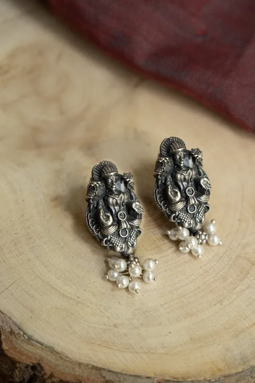 TICH Pure Silver Traditional Maharashtrian Earrings - Gauri Studs - Image 2