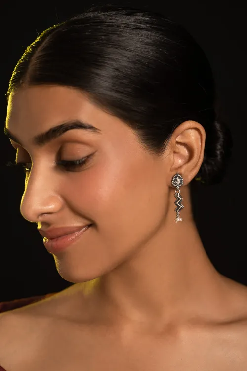 TICH Pure Silver Traditional Maharashtrian Earrings - Leher - Image 3