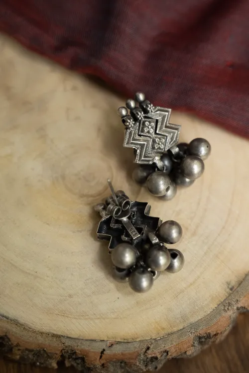 TICH Pure Silver Traditional Maharashtrian Earrings - Leher Studs - Image 4