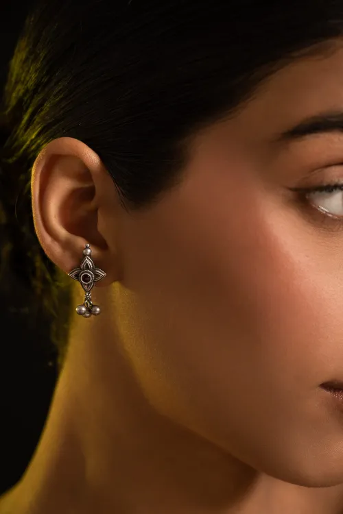 TICH Pure Silver Traditional Maharashtrian Earrings - Tarakini Studs - Image 3