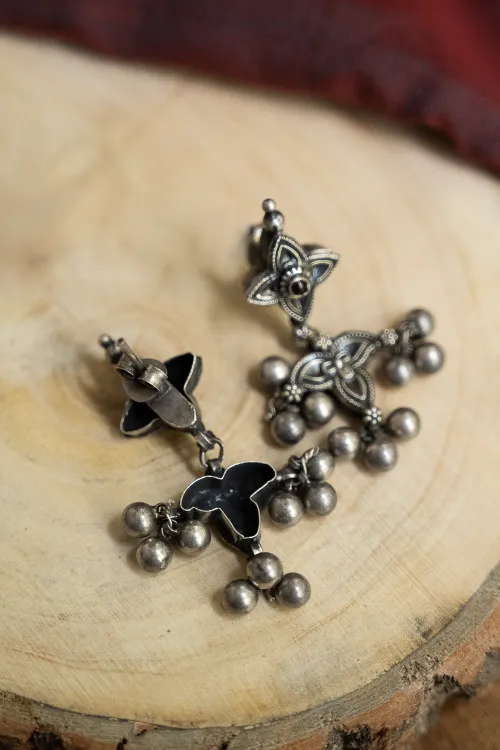 TICH Pure Silver Traditional Maharashtrian Earrings - Taraveli - Image 4