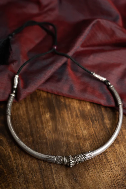 TICH Pure Silver Traditional Maharashtrian Neckpiece - Classic Hasli - Image 3
