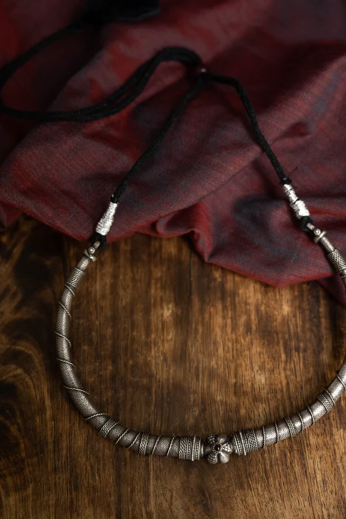 TICH Pure Silver Traditional Maharashtrian Neckpiece - The Hasli - Image 2