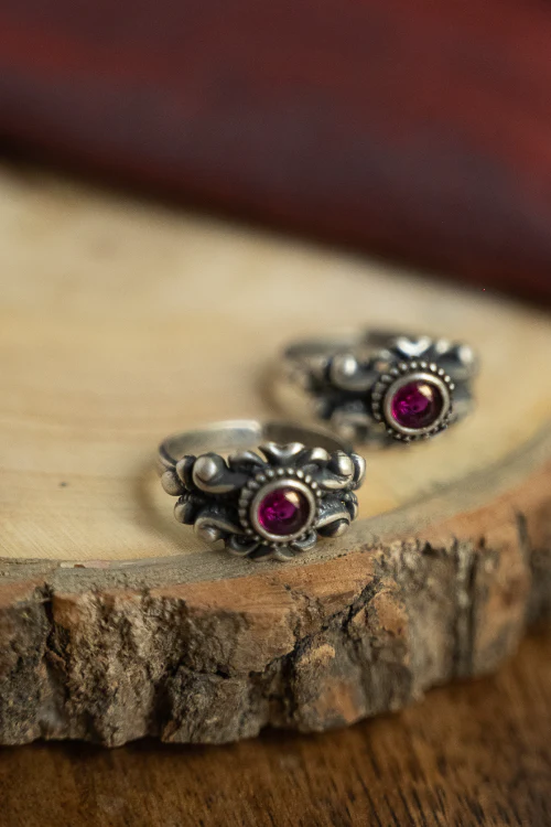 TICH Pure Silver Traditional Maharashtrian Toe Rings - Taruni (Set Of 2) - Image 2