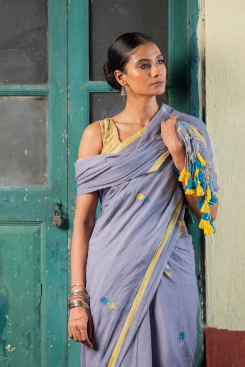 TICH Soft & Light. Handwoven Bengal Cotton Saree - Ashleaf - Image 2