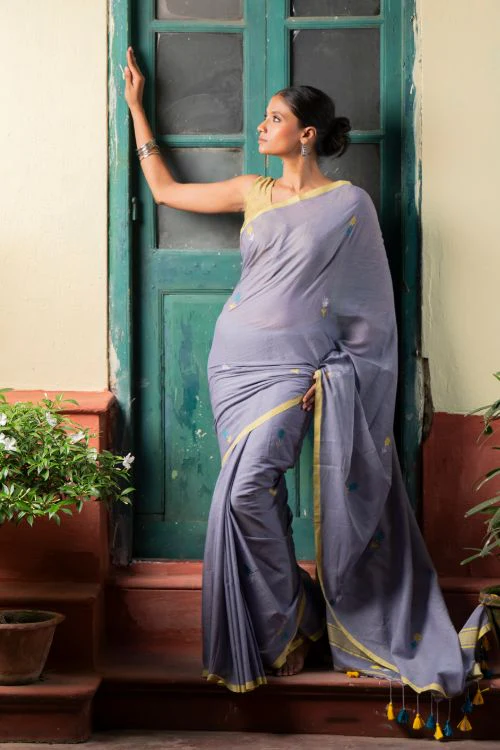 TICH Soft & Light. Handwoven Bengal Cotton Saree - Ashleaf - Image 3