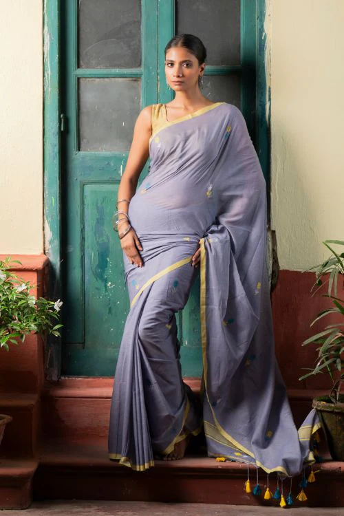 TICH Soft & Light. Handwoven Bengal Cotton Saree - Ashleaf - Image 4
