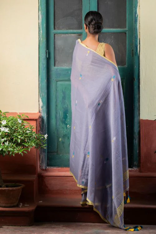 TICH Soft & Light. Handwoven Bengal Cotton Saree - Ashleaf - Image 7