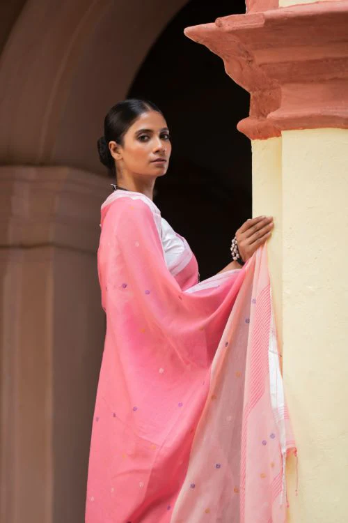 TICH Soft & Light. Handwoven Bengal Cotton Saree - Gulabsi - Image 5