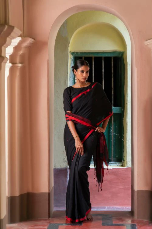 TICH Soft & Light. Handwoven Bengal Cotton Saree - Nishir Bindu - Image 5