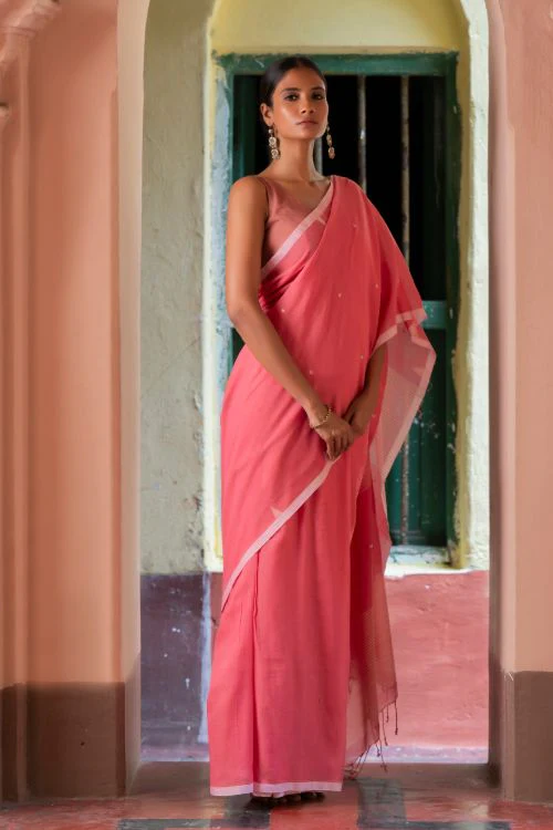 TICH Soft & Light. Handwoven Bengal Cotton Saree - Pink Elegance - Image 4