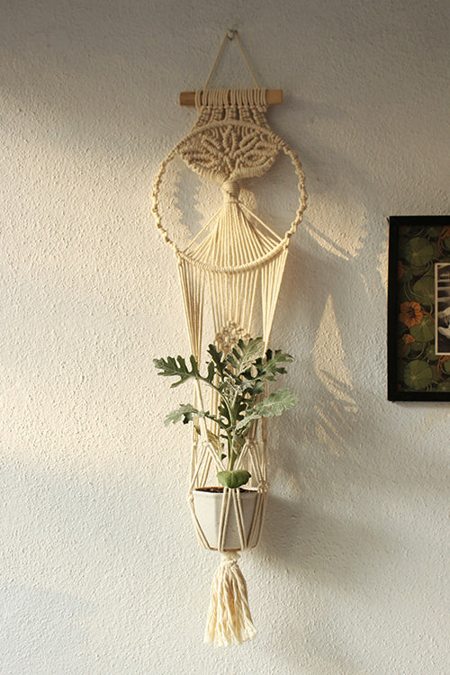 "House of Macrame" Tree of Life Plant-hanger - Image 3
