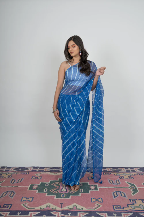Urmul 'Aprajita ' Pure Cotton Kotta Doriya Saree. - Image 2