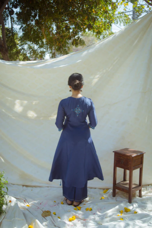 Urmul 'Bavari' Sitara'  Kurti (2Pc Kurta And Pant  ) - Image 5