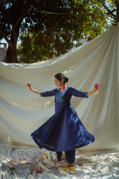 Urmul 'Bavari' Sitara'  Kurti (2Pc Kurta And Pant  ) - Image 6