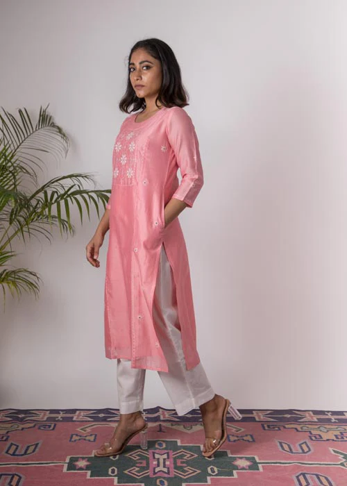 Urmul 'Carnation'Hand Embroidered carnation chanderi kurta . 2pc set (kurta and dupatta) - Image 5