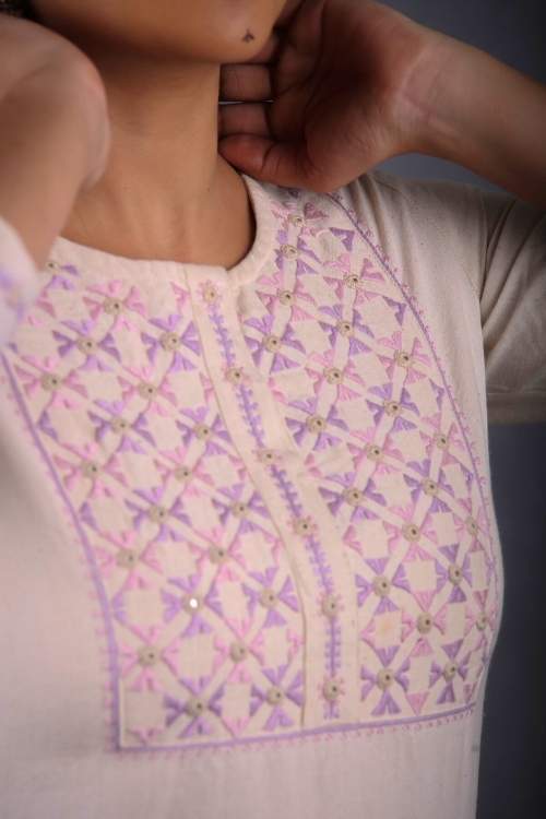 Urmul Desert Crafts-"Antara Kurta" Straight Handloom Kurta - Image 3