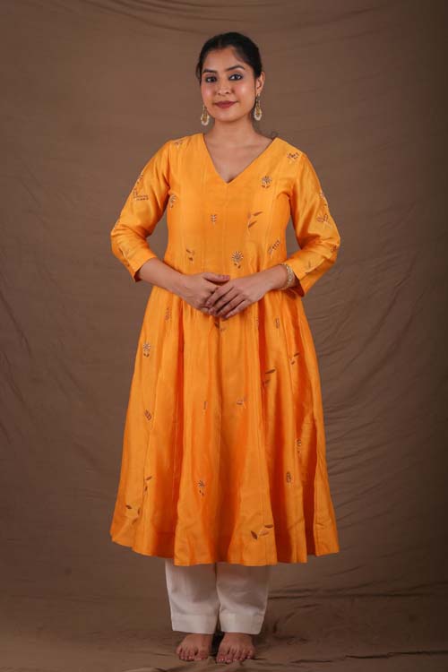 Urmul Desert Crafts- "CHAMELI" Mustard Chanderi Kalidar Kurta


 " - Image 9
