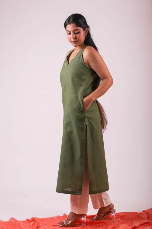 Urmul Desert Crafts- "Heena" Cotton Halter Neck Kurta - Image 9