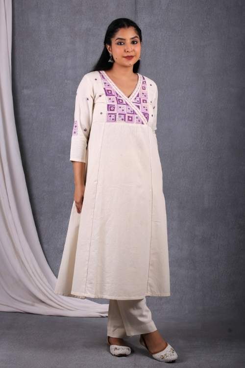 Urmul Desert Crafts-"Nayan Kurta" Angrakha Handloom Kurta