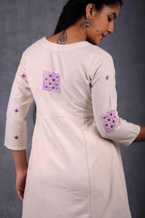 Urmul Desert Crafts-"Nayan Kurta" Angrakha Handloom Kurta - Image 6