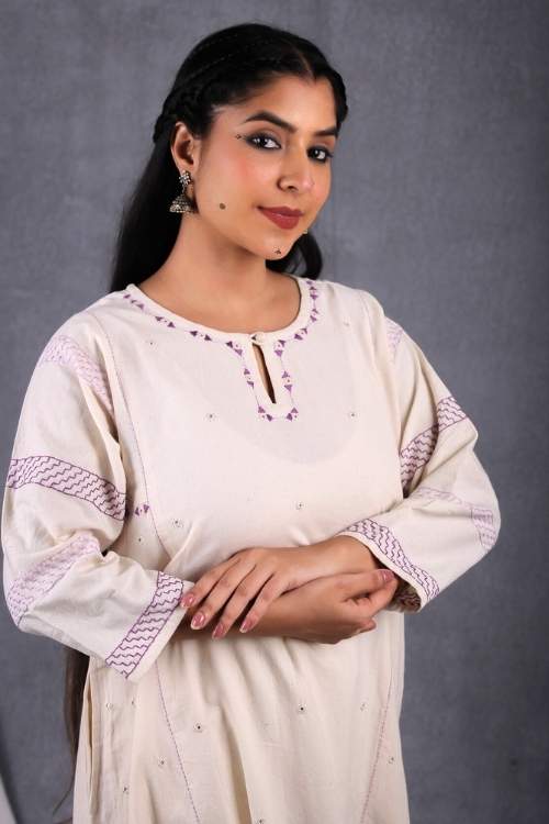 Urmul Desert Crafts-"Padmini Kurta" A Line Cotton Handloom Kurta - Image 5