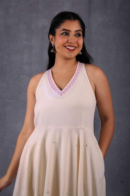 Urmul Desert Crafts-"Sankhu Dress" Halter Neck Handloom Dress - Image 3