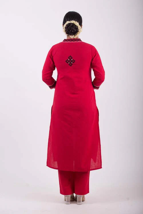 Urmul Desert Crafts-  "Savariya'' V- Neckline Kurta - Image 8