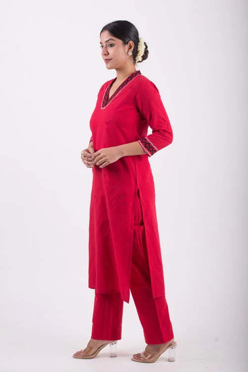 Urmul Desert Crafts-  "Savariya'' V- Neckline Kurta - Image 9