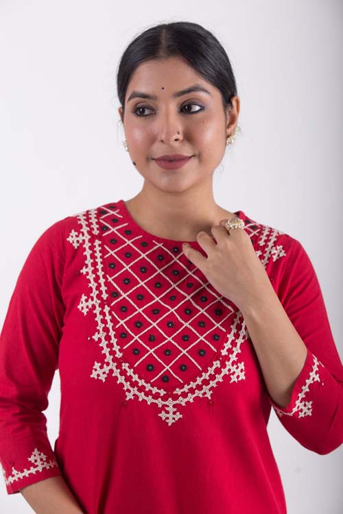 Urmul Desert Crafts- "Sindhur" Sindhi Kurta - Image 2