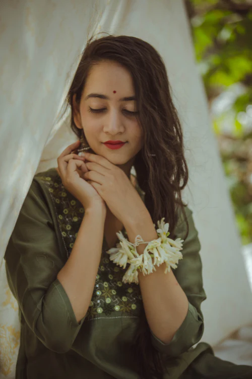 Urmul 'Sathya' Sitara' Kurti (2Pc Kurta And Pant ) - Image 6