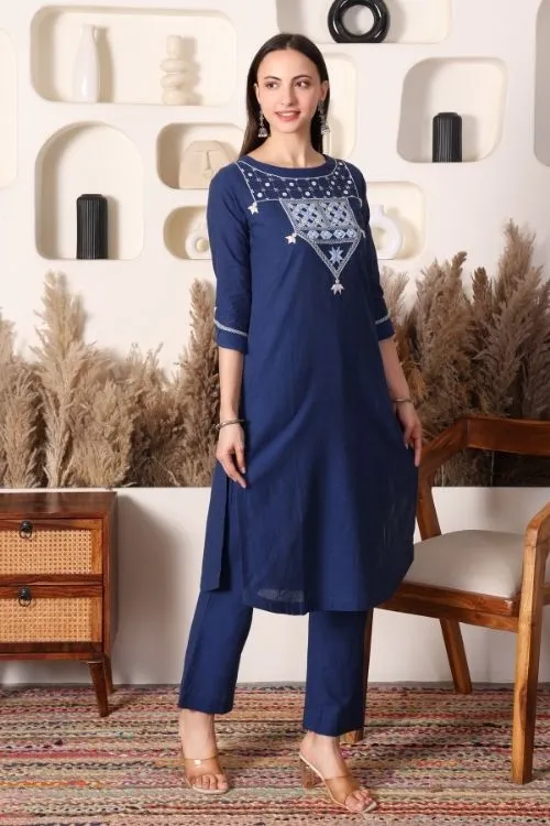 Urmul Soof Embroidery MOHINI Navy Blue Kurta - Pant Set - Image 2
