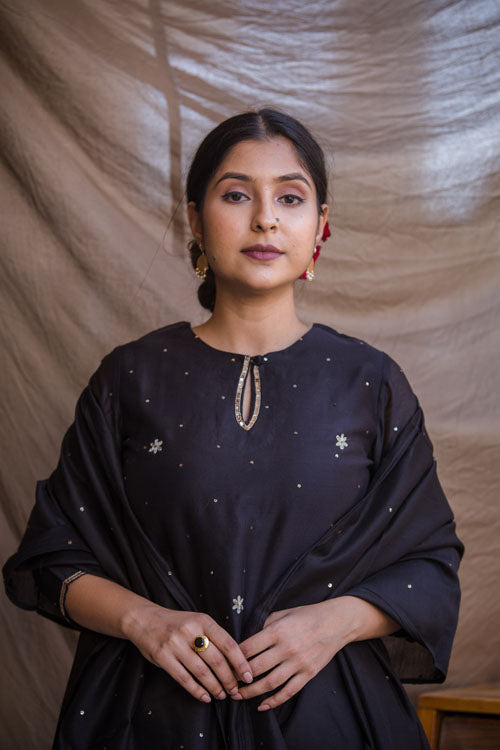 Urmul'Souma' Festive' Chanderi Kurti.(3Pc Kurta,Sharara And Dupatta Set) - Image 4