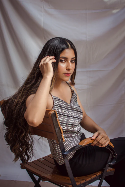 Urmul 'Yareakh' Handloom Embroidered Top. - Image 6