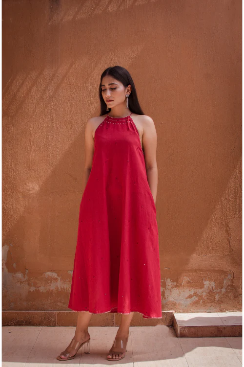 Urmul'Mahjabeen' Laal Ishq Cotton halter neck dress. - Image 4