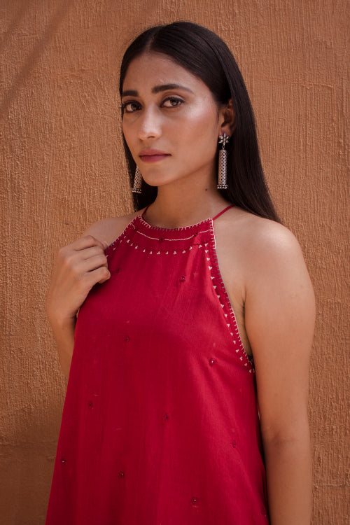 Urmul'Mahjabeen' Laal Ishq Cotton halter neck dress. - Image 6